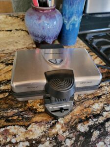 Picture of Hamilton Beach waffle maker.